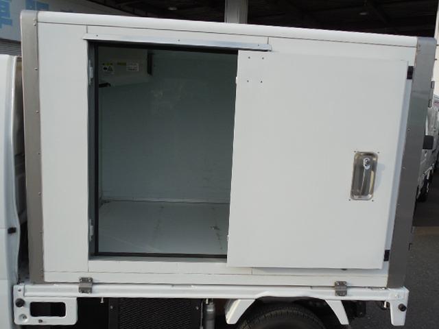 　冷蔵冷凍車　サーモキング製冷凍機－５℃設定　左側サイドドア(15枚目)