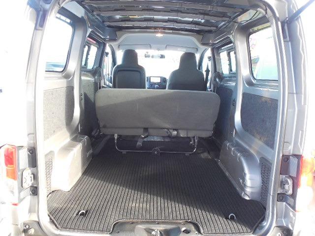 ＮＶ２００バネットバン ＤＸ　両側スライドドア　純正ＳＤナビ　ワンセグ　キーレス　ＥＴＣ　ＡＢＳ　エアバッグ　ドラレコ　ライトレベライザー（9枚目）