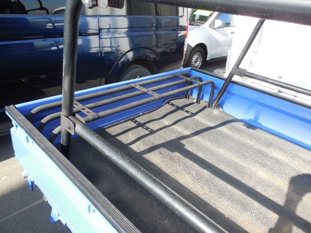 スーパーキャリイ X 三方開パートタイム4WD 衝突軽減ブレーキ ヒッチメンバー フロントグリルガード HDDナビ ワンセグ バックカメラ キーレス ETC フォグ ABS ダブルSRS オーバーヘッドコンソール(15枚目)