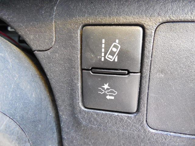 プロボックス ハイブリッドDX コンフォート 衝突軽減ブレーキ 車線逸脱警報 オートマチックハイビーム SDナビ バックカメラ キーレス ETC ABS ダブルSRS 横滑り防止装置 アイドリングストップ(30枚目)