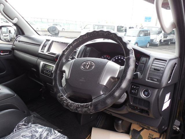 ハイエースバン ロングスーパーGL ディーゼルターボ4WD リアクーラー リアヒーター 両側スライドドア SDナビ フルセグ スマートキー ETC フォグ ABS エアバッグ 15AW(23枚目)