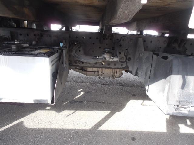 タイタントラック 　２ｔワイドロング全低床　３０ディーゼルターボ（21枚目）