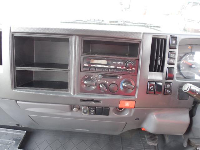 タイタントラック 　２ｔワイドロング全低床　３０ディーゼルターボ（27枚目）