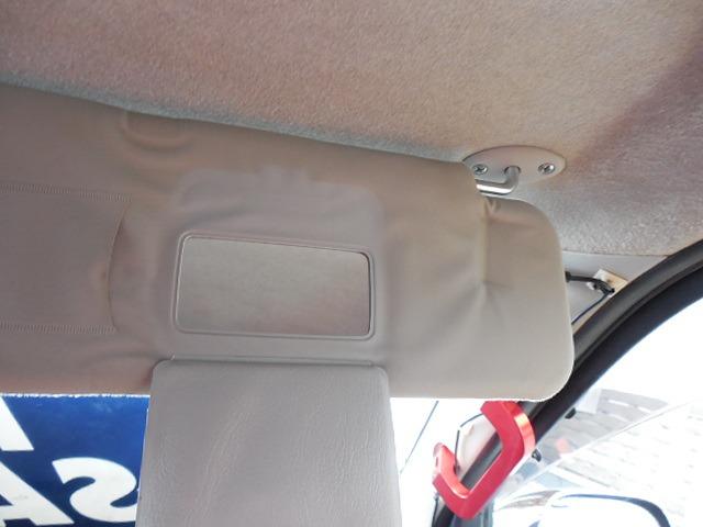 ハイエースバン ロングスーパーＧＬ　ディーゼルターボ４ＷＤ　モデリスタエアロ　リアクーラー　リアヒーター　社外１７ＡＷ　両側スライドドア　ＡＢＳ　ダブルＳＲＳ　ＨＩＤ　フォグ　ＳＤナビ　フルセグ　キーレス　ＥＴＣ（37枚目）