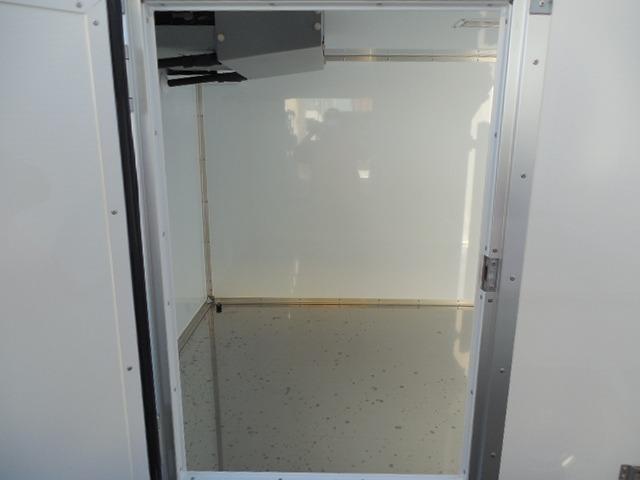 ミニキャブトラック 　冷蔵冷凍車４ＷＤ　アイドリングストップ　オートライト（12枚目）