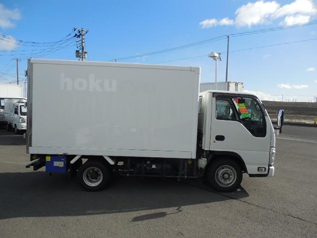 タイタントラック 　１．５ｔ冷凍冷蔵車　３０ＤＥ－ＴＢ　トープレ製冷凍機－３０℃設定　左サイドドア　スタンバイ付　左側電動格納ミラー　バックカメラ　キーレス　ＥＴＣ　フォグ　ＡＢＳ　ダブルＳＲＳ　アイドリングストップ（7枚目）
