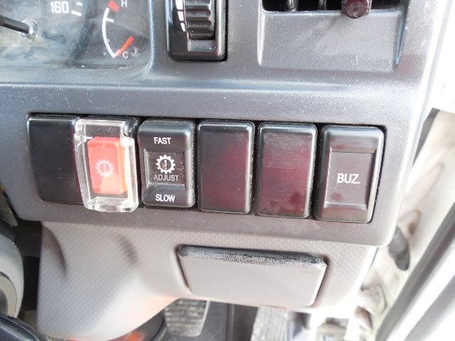 タイタントラック 　１．５ｔ冷凍冷蔵車　３０ＤＥ－ＴＢ　トープレ製冷凍機－３０℃設定　左サイドドア　スタンバイ付　左側電動格納ミラー　バックカメラ　キーレス　ＥＴＣ　フォグ　ＡＢＳ　ダブルＳＲＳ　アイドリングストップ（34枚目）