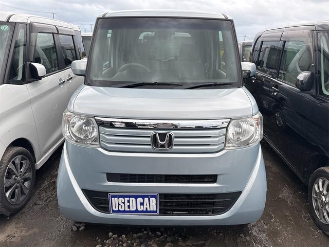 Ｎ－ＢＯＸ Ｇ・Ｌパッケージ　《車検２年》《４ＷＤ》基本装備／フル装備／バックカメラ／ＣＤオーディオ／パワースライドア／スマートキー／アームレスト／プッシュスタート／１４インチＡＷ／（2枚目）