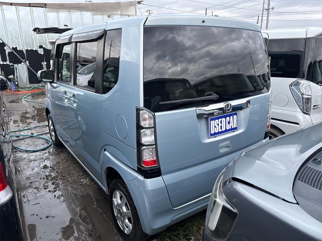 Ｎ－ＢＯＸ Ｇ・Ｌパッケージ　《車検２年》《４ＷＤ》基本装備／フル装備／バックカメラ／ＣＤオーディオ／パワースライドア／スマートキー／アームレスト／プッシュスタート／１４インチＡＷ／（7枚目）