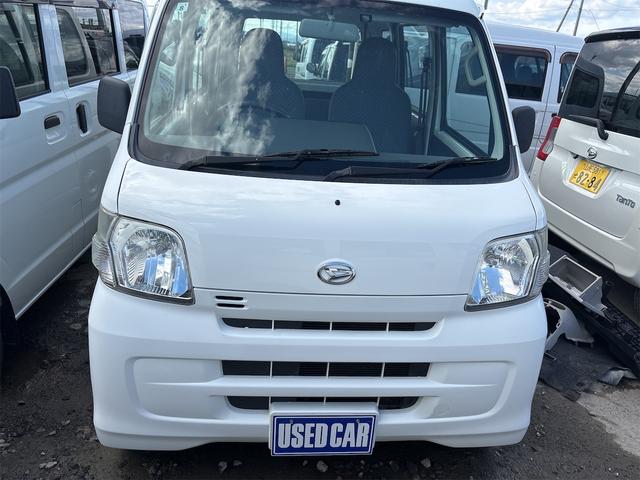 ハイゼットカーゴ スペシャル 《4WD》《車検令和8年8月》集中ドアロック/エアバッグ/タイミングチェーンエンジン/(2枚目)