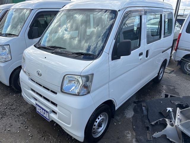 ハイゼットカーゴ スペシャル 《4WD》《車検令和8年8月》集中ドアロック/エアバッグ/タイミングチェーンエンジン/(5枚目)