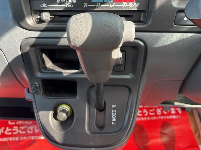 ハイゼットカーゴ スペシャル 《4WD》《車検令和8年8月》集中ドアロック/エアバッグ/タイミングチェーンエンジン/(19枚目)