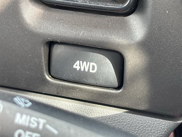 ハイゼットカーゴ スペシャル 《4WD》《車検令和8年8月》集中ドアロック/エアバッグ/タイミングチェーンエンジン/(22枚目)