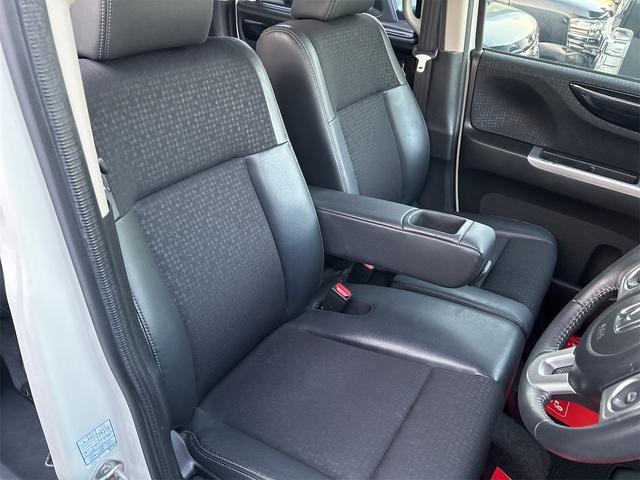 シミなんて有りません。特殊な洗剤と技術で取り除いて有ります！