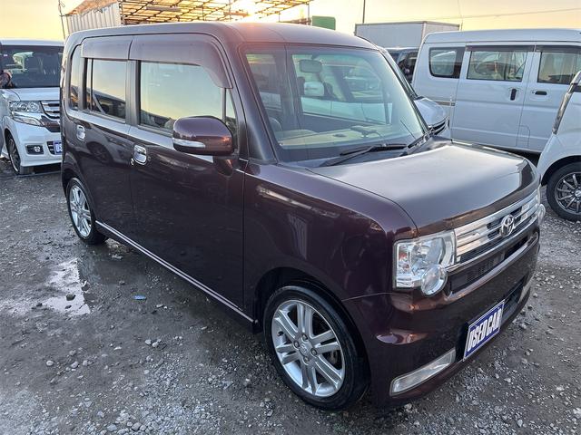 ピクシススペース カスタム　ＲＳ　《ターボ》《車検２年》《後期モデル》《走行９７４０００キロ》純正フルエアロ１５インチＡＷ／スマートキー／オートエアコン／アームレスト／ＳＤナビＴＶ／ＨＩＤオートライトフォグ／コラムシフト／ベンチシート（4枚目）