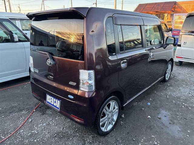 ピクシススペース カスタム　ＲＳ　《ターボ》《車検２年》《後期モデル》《走行９７４０００キロ》純正フルエアロ１５インチＡＷ／スマートキー／オートエアコン／アームレスト／ＳＤナビＴＶ／ＨＩＤオートライトフォグ／コラムシフト／ベンチシート（6枚目）