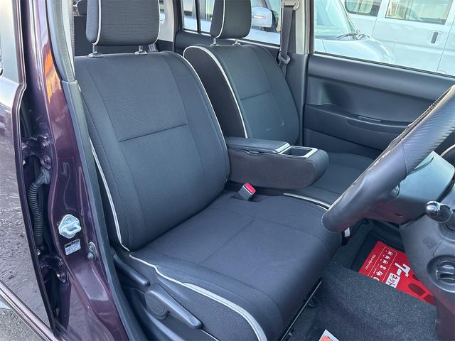 ピクシススペース カスタム　ＲＳ　《ターボ》《車検２年》《後期モデル》《走行９７４０００キロ》純正フルエアロ１５インチＡＷ／スマートキー／オートエアコン／アームレスト／ＳＤナビＴＶ／ＨＩＤオートライトフォグ／コラムシフト／ベンチシート（14枚目）