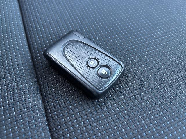 ピクシススペース カスタム　ＲＳ　《ターボ》《車検２年》《後期モデル》《走行９７４０００キロ》純正フルエアロ１５インチＡＷ／スマートキー／オートエアコン／アームレスト／ＳＤナビＴＶ／ＨＩＤオートライトフォグ／コラムシフト／ベンチシート（23枚目）