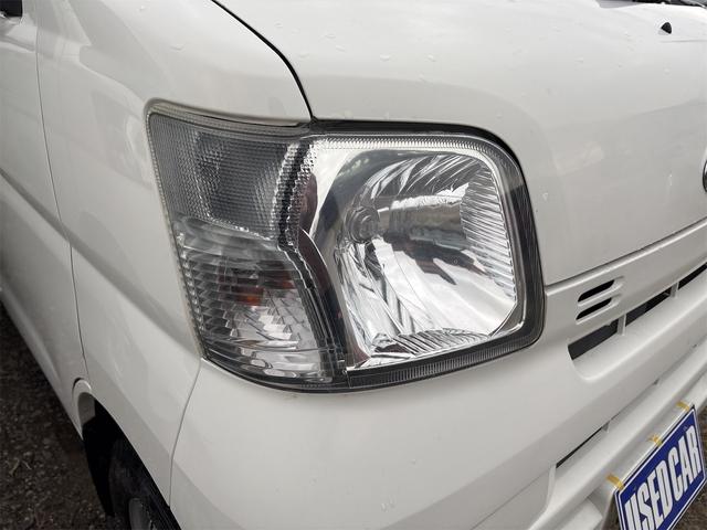 ���C�g�͎g�p���Ă܂��Ə��X�ɓ܂��Ă��܂��܂��B���X�̓w�b�h���C�g�𖁂��Ă��炲�[�Ԓv���܂��I�����S���������B