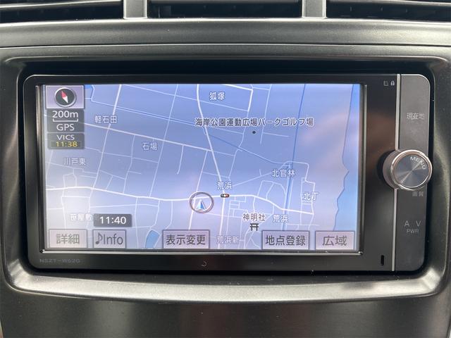 プリウスアルファ Ｓ　《車検２年》ＳＤナビＴＶフルセグ／Ｂｌｕｅｔｏｏｔｈ／バックカメラ／革巻きステアリング／７人乗り／１６インチＡＷ／プッシュスタート／スマートキー／オートエアコン／ＥＴＣ／（18枚目）