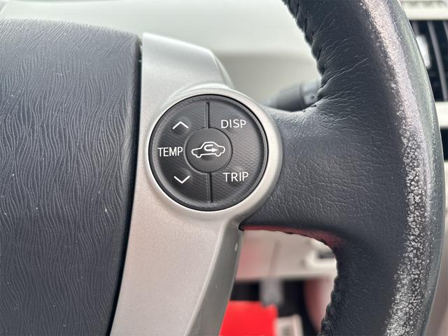 プリウスアルファ Ｓ　《車検２年》ＳＤナビＴＶフルセグ／Ｂｌｕｅｔｏｏｔｈ／バックカメラ／革巻きステアリング／７人乗り／１６インチＡＷ／プッシュスタート／スマートキー／オートエアコン／ＥＴＣ／（25枚目）