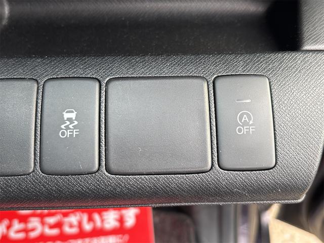 ステップワゴンスパーダ Ｓ　《後期モデル》《車検２年》フルセグバックカメラ／革巻きステアリング／パドルシフト／フルフラットシート／ＨＩＤオートライトフォグ／革巻きステアリング／（31枚目）