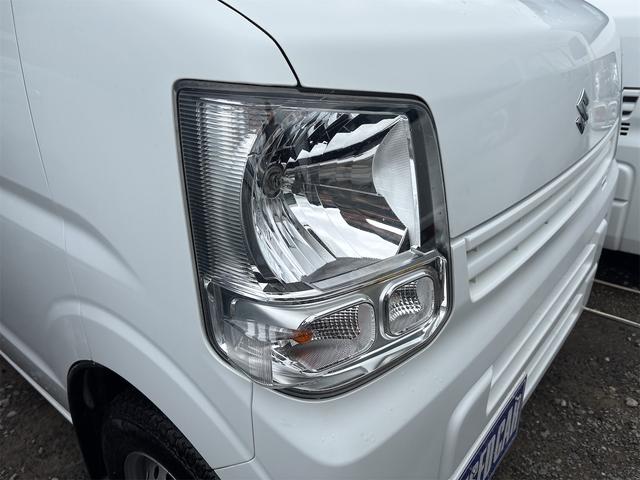 エブリイ ＰＡリミテッド　《車検２年》《４ＷＤ》《ディアルカメラブレーキサポート》《キーレス》《スペアキー付》オーバーヘッドシェルフ／リアコーナーセンサー／プライバシーガラス／（3枚目）