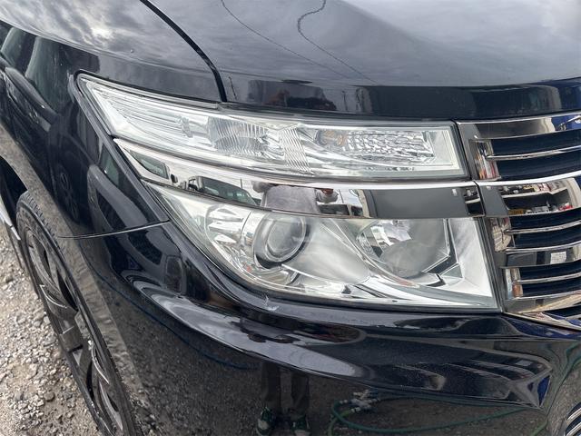 エルグランド ライダー　ブラックライン　黒本革シート　《車検２年》《４ＷＤ》ＳＤナビＴＶフルセグ／Ｂｌｕｅｔｏｏｔｈ／アラウンドビューモニターバックカメラ／革巻きステアリング／シートヒーター／黒革シート／純正フルエアロ１９インチＡＷ／シートヒーター／（3枚目）