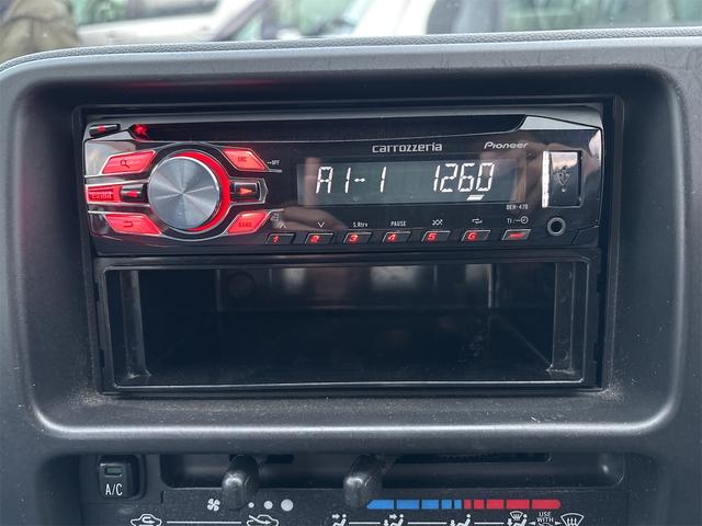 ハイゼットカーゴ ＤＸ　《走行８７５００キロ》《車検２年》《４ＷＤ》ＳＤナビＴＶＢｌｕｅｔｏｏｔｈ／オーバーヘッドシェルフ／キーレス／プライバシーガラス／パワーウィンドウ／（14枚目）