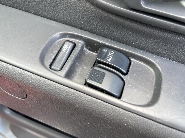 ハイゼットカーゴ ＤＸ　《走行８７５００キロ》《車検２年》《４ＷＤ》ＳＤナビＴＶＢｌｕｅｔｏｏｔｈ／オーバーヘッドシェルフ／キーレス／プライバシーガラス／パワーウィンドウ／（26枚目）
