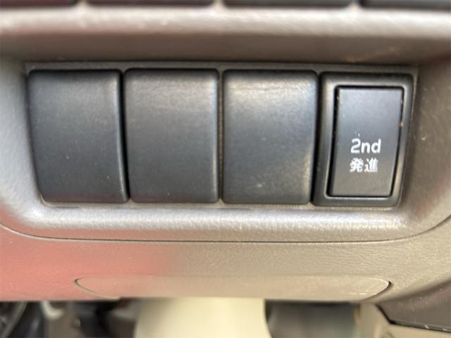 エブリイ PA 《走行85500キロ》《4WD》《車検2年》《2ND発進機能》ETC/集中ドアロック(24枚目)