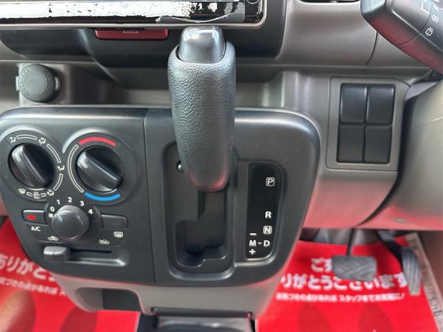 エブリイ ＰＡ　《車検２年》《４ＷＤ》《パワーウィンドウ》《モケットシート》《プライバシーガラス》《キーレス》警部衝突緩和ヘッドレス／衝突軽減ブレーキシステム／バックカメラ／（21枚目）