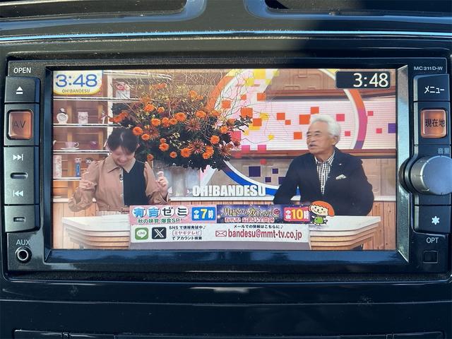 セレナ ハイウェイスター　純正フルエアロ１５インチＡＷ／ＳＤナビＴＶフルセグＢｌｕｅｔｏｏｔｈ／フリップダウンモニター／革巻きステアリング／クルーズコントロール／シートヒーター／ＥＴＣ／（19枚目）