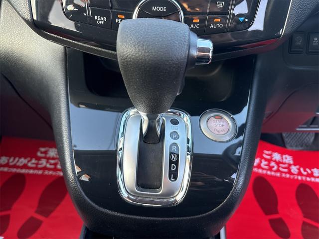 セレナ ハイウェイスター　純正フルエアロ１５インチＡＷ／ＳＤナビＴＶフルセグＢｌｕｅｔｏｏｔｈ／フリップダウンモニター／革巻きステアリング／クルーズコントロール／シートヒーター／ＥＴＣ／（25枚目）