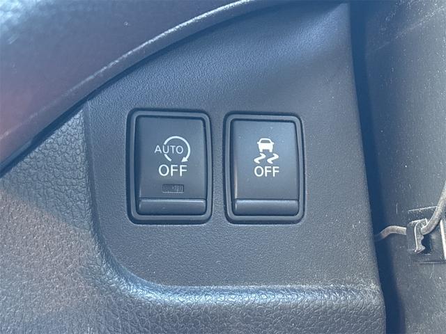 セレナ ハイウェイスター　純正フルエアロ１５インチＡＷ／ＳＤナビＴＶフルセグＢｌｕｅｔｏｏｔｈ／フリップダウンモニター／革巻きステアリング／クルーズコントロール／シートヒーター／ＥＴＣ／（32枚目）