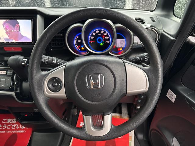 ���{�S���ւ̔[�Ԃ��\�ł������܂��B���O�ɂ��Z�݂̕������C�y�ɂ����k�������B