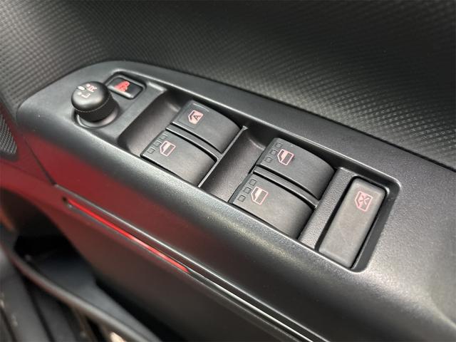 タントエグゼ カスタムＲＳ　《走行７３４００キロ》《ターボ》《後期モデル》《車検令和９年９月》純正フルエアロ１５インチＡＷ／スマートキー／ＨＩＤオートライトフォグ／革巻きステアリング／ＳＤナビＴＶフルセグＢｌｕｅｔｏｔｈ／ＥＴＣ（31枚目）