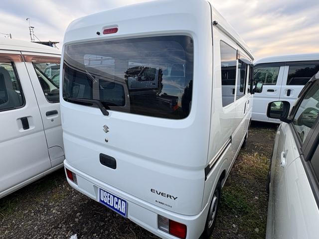 エブリイ PA 《4WD》《車検2年》《2ND発進機能付き》集中ドアロック/エアバッグ/ラジオ/(6枚目)