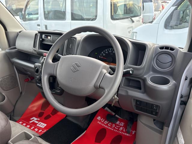 エブリイ PA 《4WD》《車検2年》《2ND発進機能付き》集中ドアロック/エアバッグ/ラジオ/(10枚目)