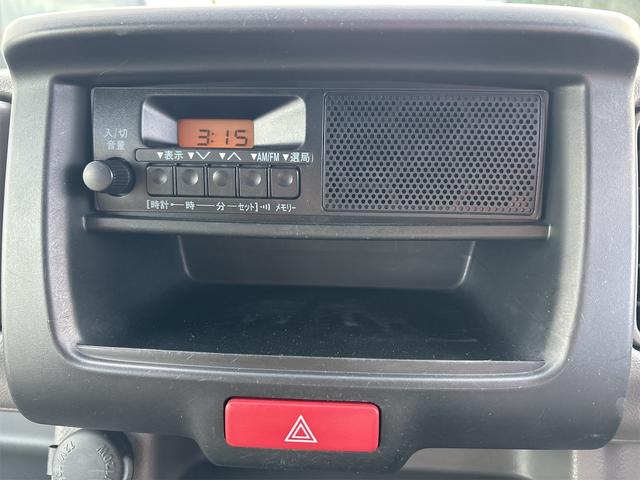 エブリイ PA 《4WD》《車検2年》《2ND発進機能付き》集中ドアロック/エアバッグ/ラジオ/(16枚目)
