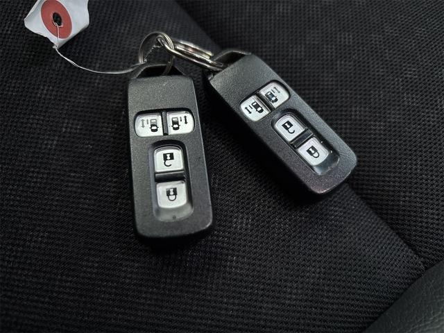 N-BOXカスタム G ターボSSブラックスタイルパッケージ 《ターボ》《後期最終モデル》《衝突軽減ブレーキ》SDナビTVBluetoothバックカメラ/スマートキー/革巻きステアリング/パドルシフト/クルーズコントロール/シートヒーター/ハーフレザーシート/(30枚目)
