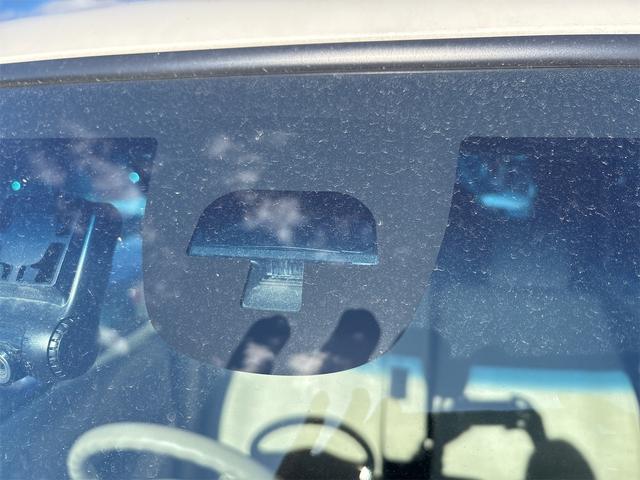 N-BOX G・Lパッケージ 《走行80200キロ》《後期モデル》SDナビTVフルセグBluetoothバックカメラ/衝突軽減ブレーキ/スマートキー/プッシュスター/オートエアコン/フリップダウンモニター/ステアリングコントロール(10枚目)