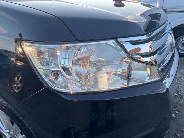 ステップワゴンスパーダ Z 《車検2年》純正フルエアロ16インチAW/スマートキー/オートエアコン/両側パワースライドドア/革巻きステアリング/8人乗り/HIDオートライトフォグ/ETC/パドルシフト/スペアキー付き(3枚目)