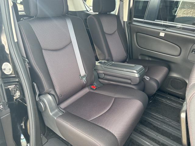 シミなんて有りません。特殊な洗剤と技術で取り除いて有ります！