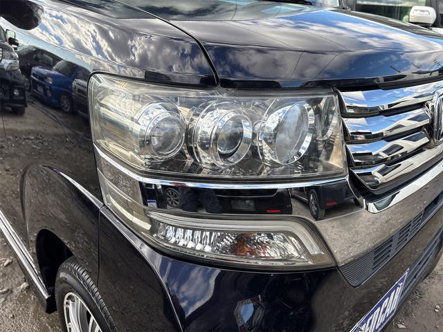 N-BOXカスタム G・Lパッケージ 《4WD》《車検2年》《走行95200キロ》プッシュスタート/スマートキースペアキー//SDナビTVフルセグBluetooth/HIDオートライトフォグ/パワースライドドア/ETC/純正フルエアロ(3枚目)