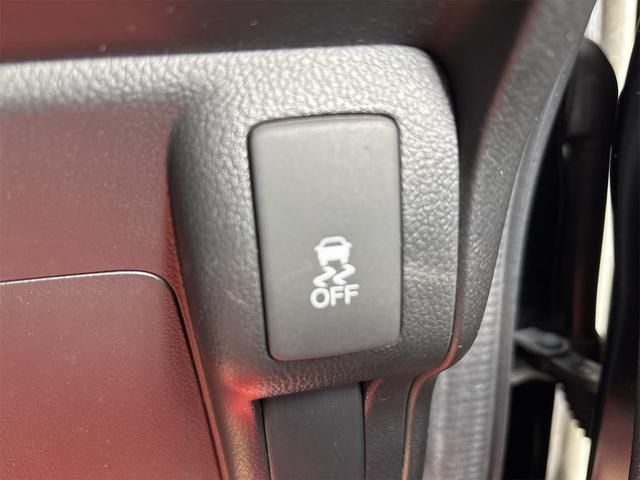 N-BOXカスタム G・Lパッケージ 《4WD》《車検2年》《走行95200キロ》プッシュスタート/スマートキースペアキー//SDナビTVフルセグBluetooth/HIDオートライトフォグ/パワースライドドア/ETC/純正フルエアロ(29枚目)