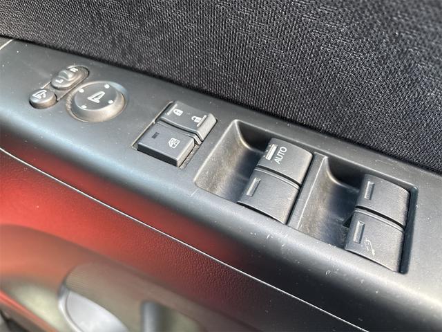 N-BOXカスタム G・Lパッケージ 《4WD》《車検2年》《走行95200キロ》プッシュスタート/スマートキースペアキー//SDナビTVフルセグBluetooth/HIDオートライトフォグ/パワースライドドア/ETC/純正フルエアロ(31枚目)