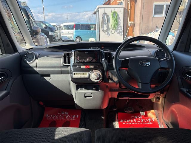 タント カスタムX 《車検令和9年3月》パワースライドア/スマートキー/純正フルエアロ14インチAW/HIDオートライトフォグ/アームレスト/(13枚目)