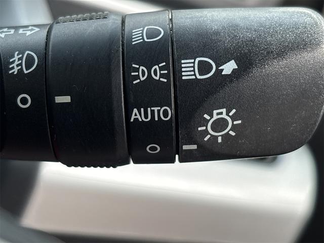 ウェイク GターボSAII 《4WDターボ》《後期モデル》《車検2年》SDナビTVフルセグBluetooth/衝突軽減ブレーキシステム/革巻きステアリング/シートヒーター/両側パワースライドドア/Pスタート/スマートキー/ETC(22枚目)