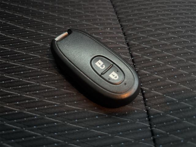 ワゴンRスティングレー T 《走行54600キロ》《4WDターボ》《車検2年》純正フルエアロ15インチAW/プッシュスタート/スマートキー/オートエアコン//革巻きステア/HIDオートライトフォグ/SDナビTV/シートヒーター/(27枚目)